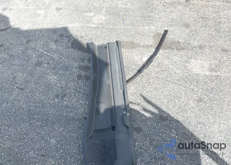 2019 Jaguar E-Pace Se z USA, uszkodzony, nr VIN SADFP2FX7K1Z35894